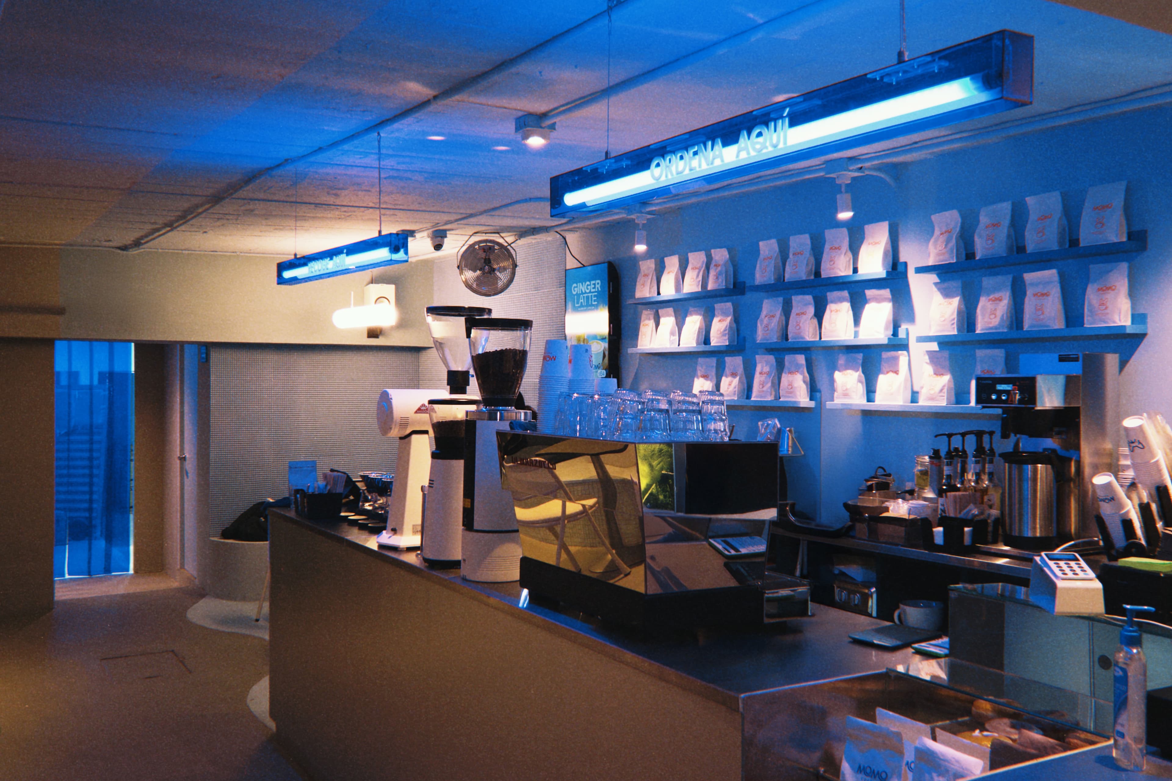 Apertura MOMO Coffee — café de especialidad en Ciudad de México